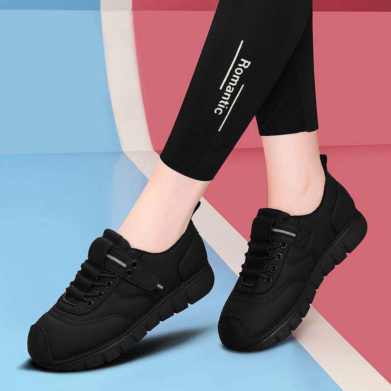 品牌真皮黑色板鞋女款2025新款秋冬厚底软底运动休闲小皮鞋子百搭