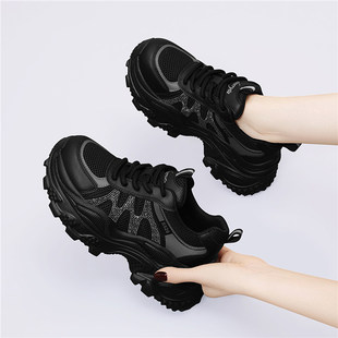 黑色老爹鞋女款2026新款春秋季厚底增高显脚小个子软底休闲运动鞋