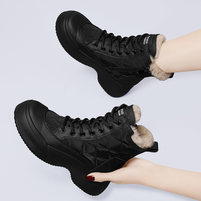 雪地靴女冬季2025新款加绒加厚防水防滑真皮马丁靴保暖东北大棉鞋
