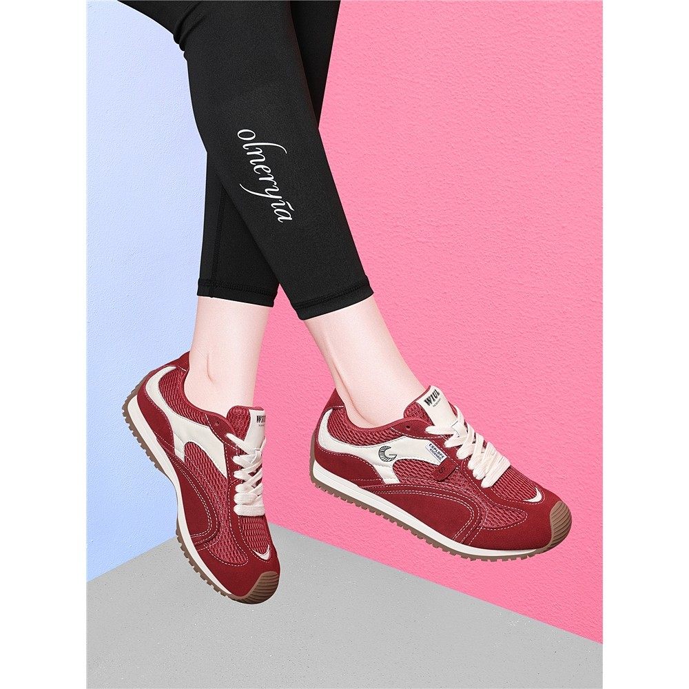 红色透气网鞋女2025年新款爆款秋冬季运动休闲鞋软底不累脚阿甘鞋