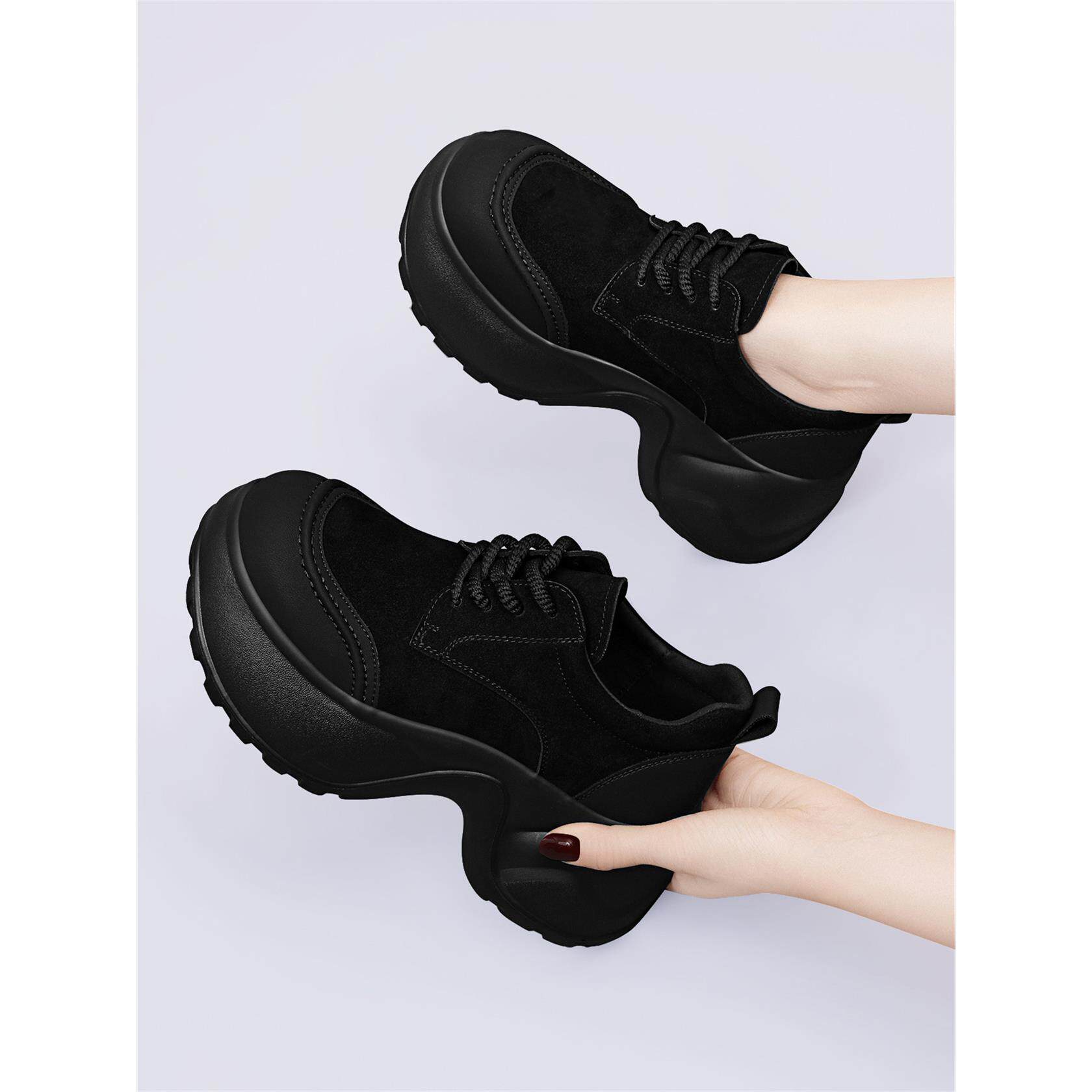 黑色厚底休闲鞋女2025新款增高小个子松糕鞋不累脚时尚舒适老爹鞋