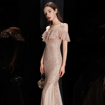 晚礼服吊带主持人香槟色宴会鱼尾