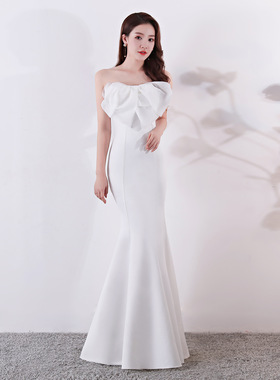 一半盛装2025白色晚礼服女高级优雅小众气质抹胸名媛年会鱼尾长裙