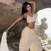 欧美显瘦深V吊带内衣女三角杯美背显瘦舒适健身服女