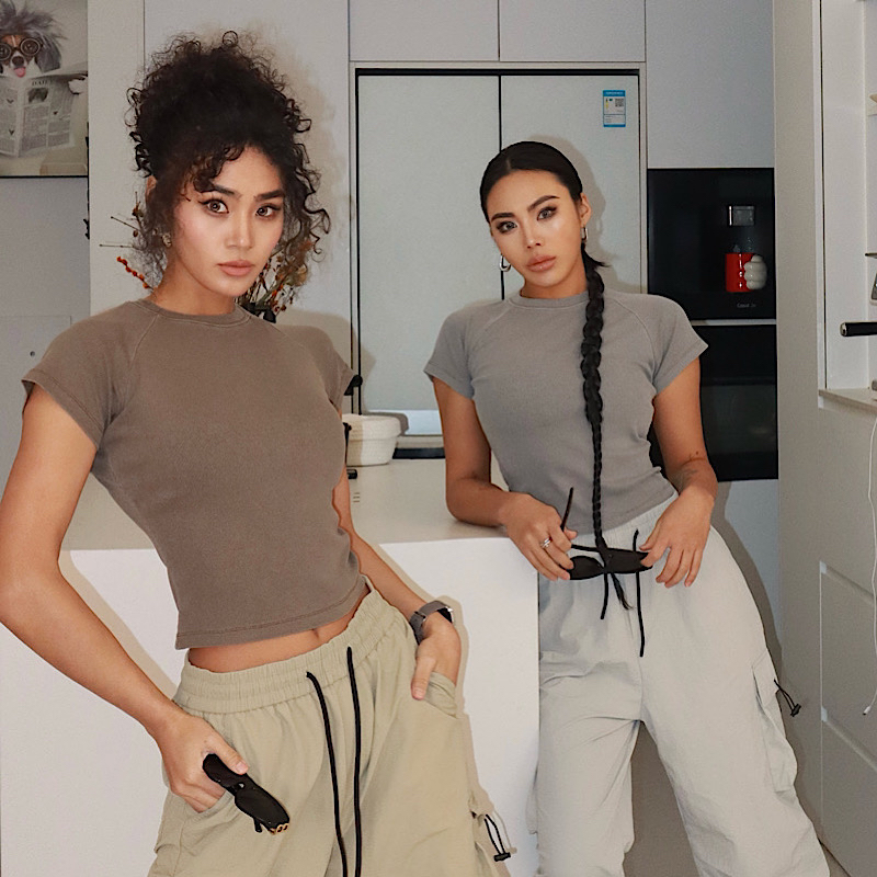 akiyo studio欧美辣妹风短袖女修身纯色T恤ins风复古体恤上衣