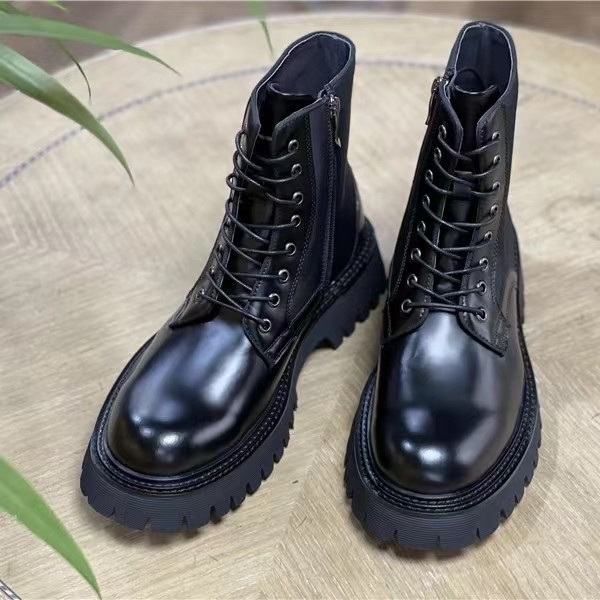 ins马丁靴男冬季加厚休闲皮鞋黑色韩版百搭英伦风中高帮机车潮靴