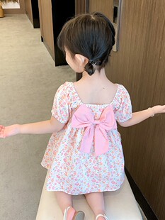 女童纯棉碎花洋气连衣裙2024夏季新款女宝宝宽松短款休闲公主裙子