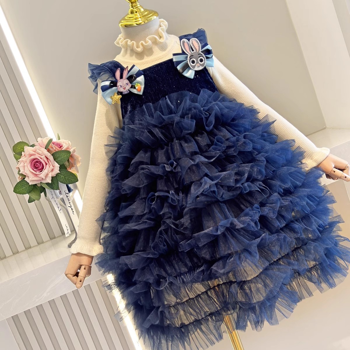 女童甜美网纱拼接连衣裙2025