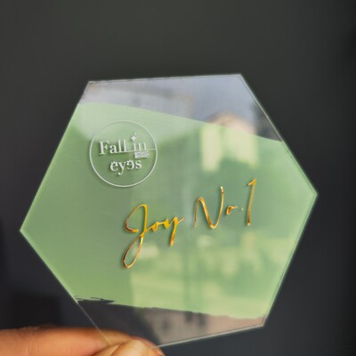 六边形亚克力姓名卡婚礼生日派对座位卡金色字手绘定制