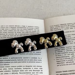 可爱精巧肌理感小马造型金属耳钉女个性独特气质时尚耳环耳饰