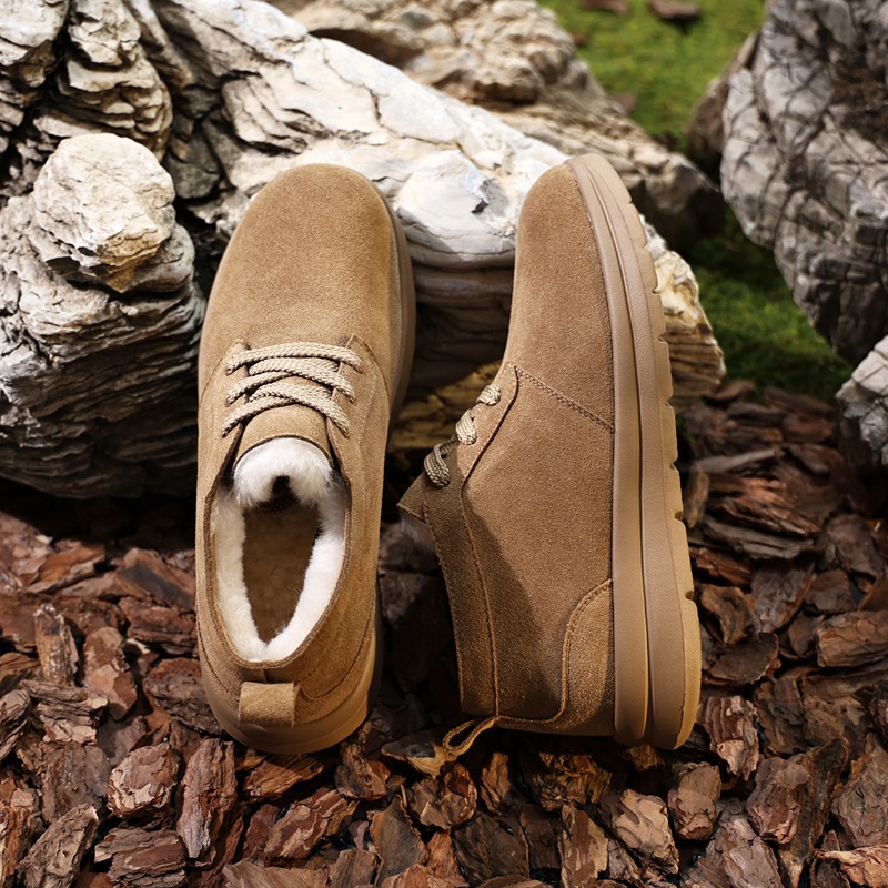 羊毛一体，实心底保暖耐穿男鞋