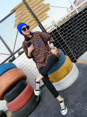 秋冬冬季豹纹印花短袖T恤打底衫