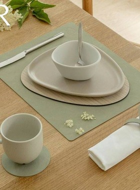 丹麦Lind Dna正版环保皮革西餐垫双色防水防油北欧餐桌隔热垫防烫