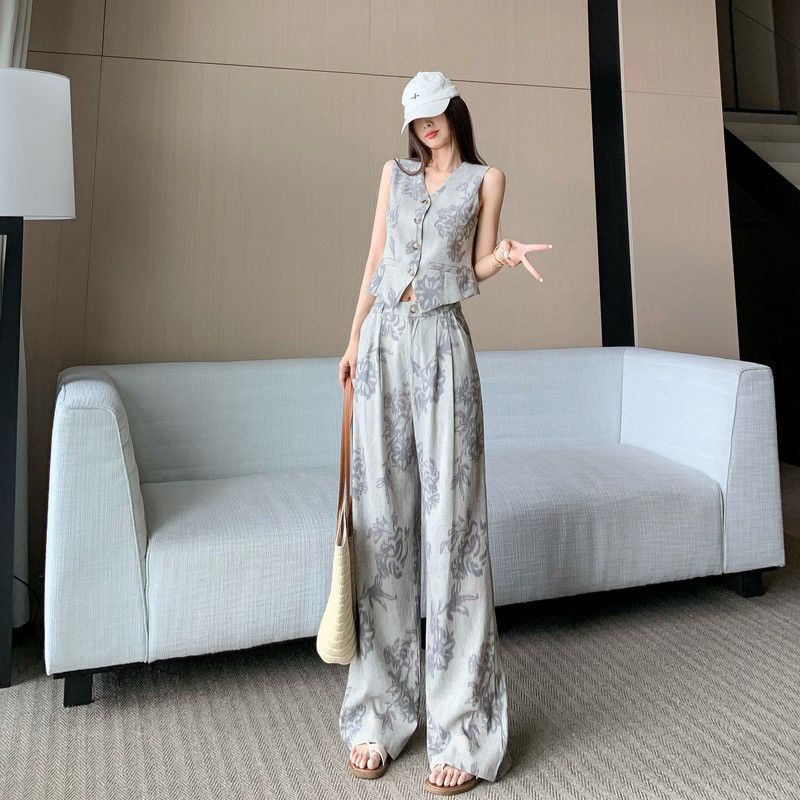2025夏新时尚套装优雅气质名媛显瘦减龄宽松百搭印花马甲阔腿裤,女装/女士精品,时尚套装,淘宝优惠券,粉丝福利购,淘宝优惠卷