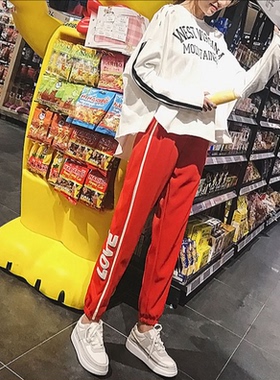 工厂促销2024新款时尚BF运动裤休闲裤女装宽松ins红色哈伦裤校服