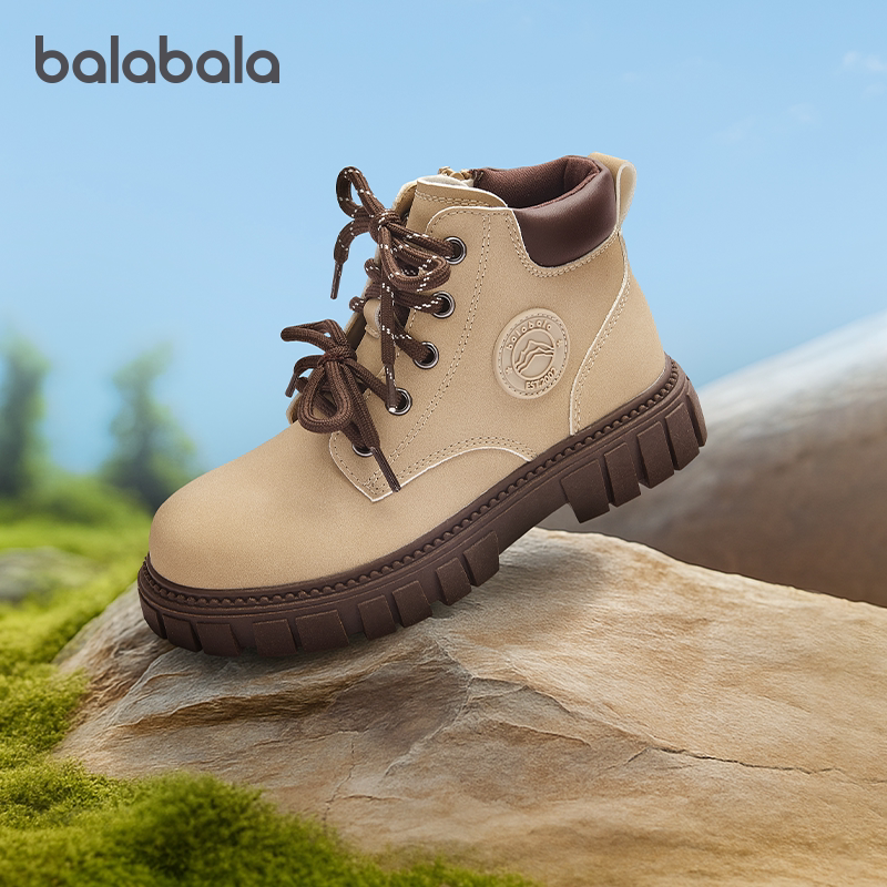 巴拉巴拉男童靴子女童防滑马丁靴儿童软底耐磨皮靴秋冬新款童鞋潮