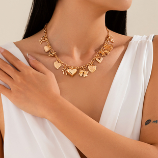 流苏桃心蝴蝶结十字链项链女 潮嘻哈设计旅行度假配饰品 2026春季