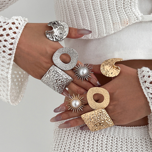 金属镂空不规则戒指女 2025冬季新潮个性小众设计感网红ins指环