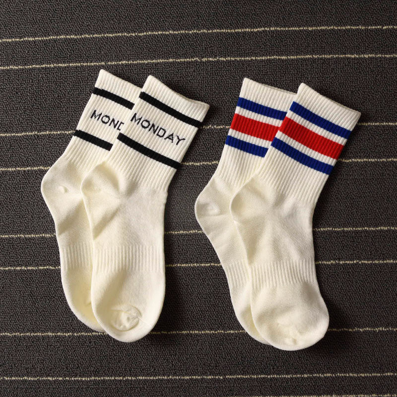 男女港风潮牌字母条纹中筒长袜