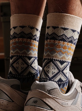 双针美式复古民族风中筒袜男士潮牌ins棉袜潮袜长袜cityboy青少年