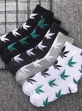 男女情侣枫叶袜子秋冬中筒棉袜街头潮牌嘻哈ins网红街拍个性潮袜