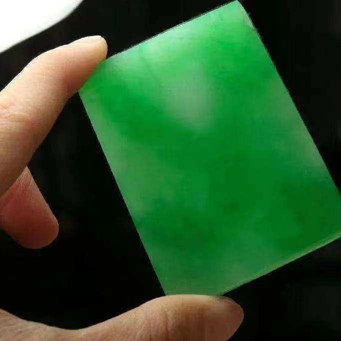 翡翠片料加工定制飘花料加工牌子手镯无事牌