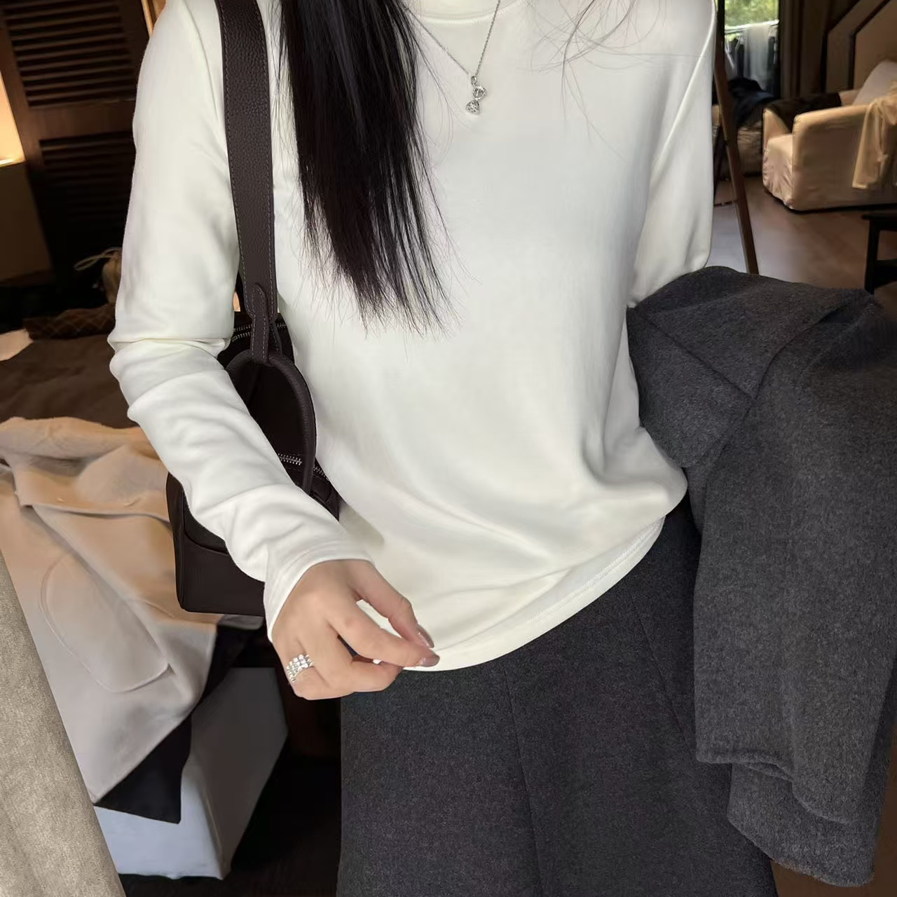 wt冬季加绒圆领修身弹力打底衫