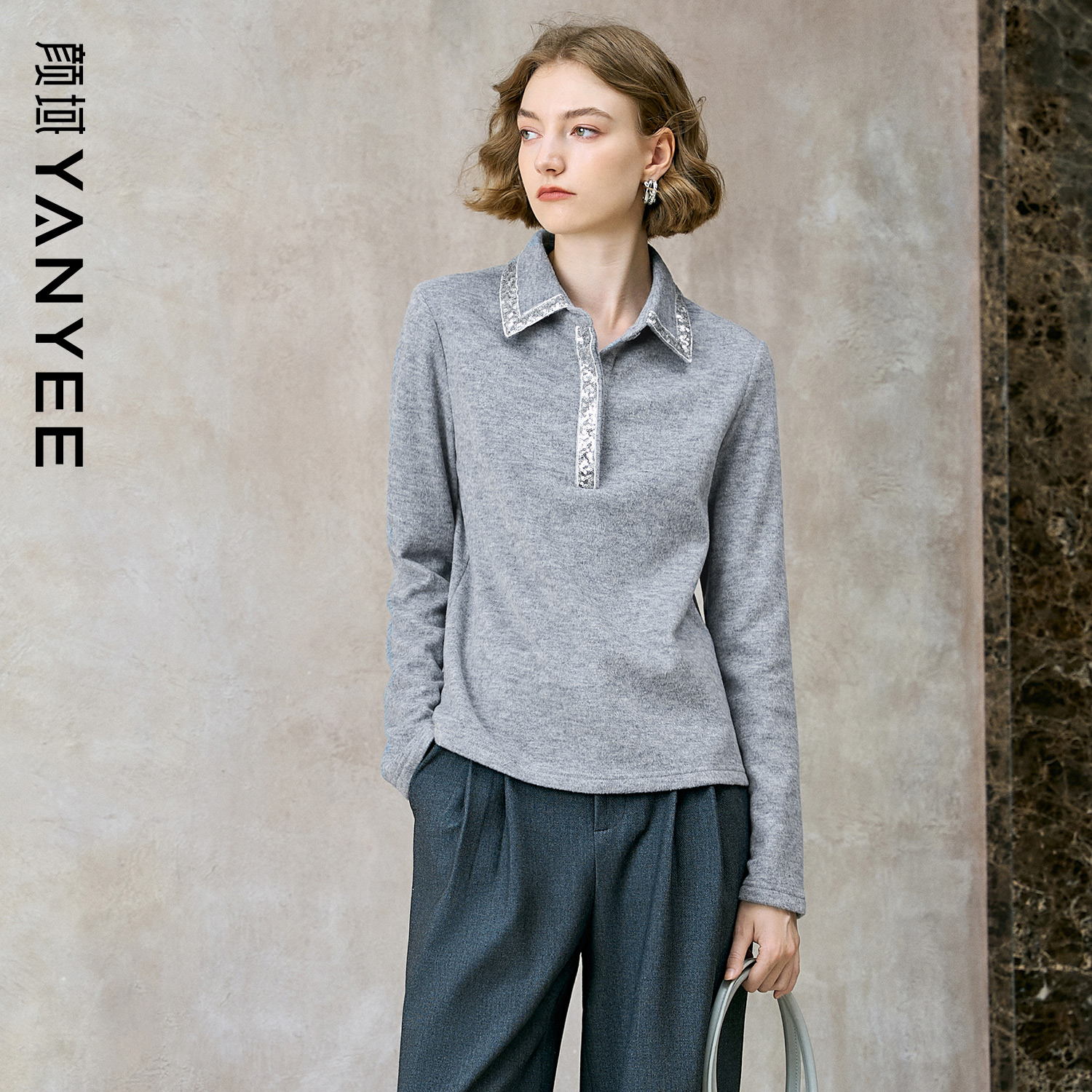 颜域显瘦翻领新中式修身毛衣