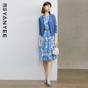 颜域气质通勤穿搭一整套早春新款2026套装女装针织衫连衣裙两件套