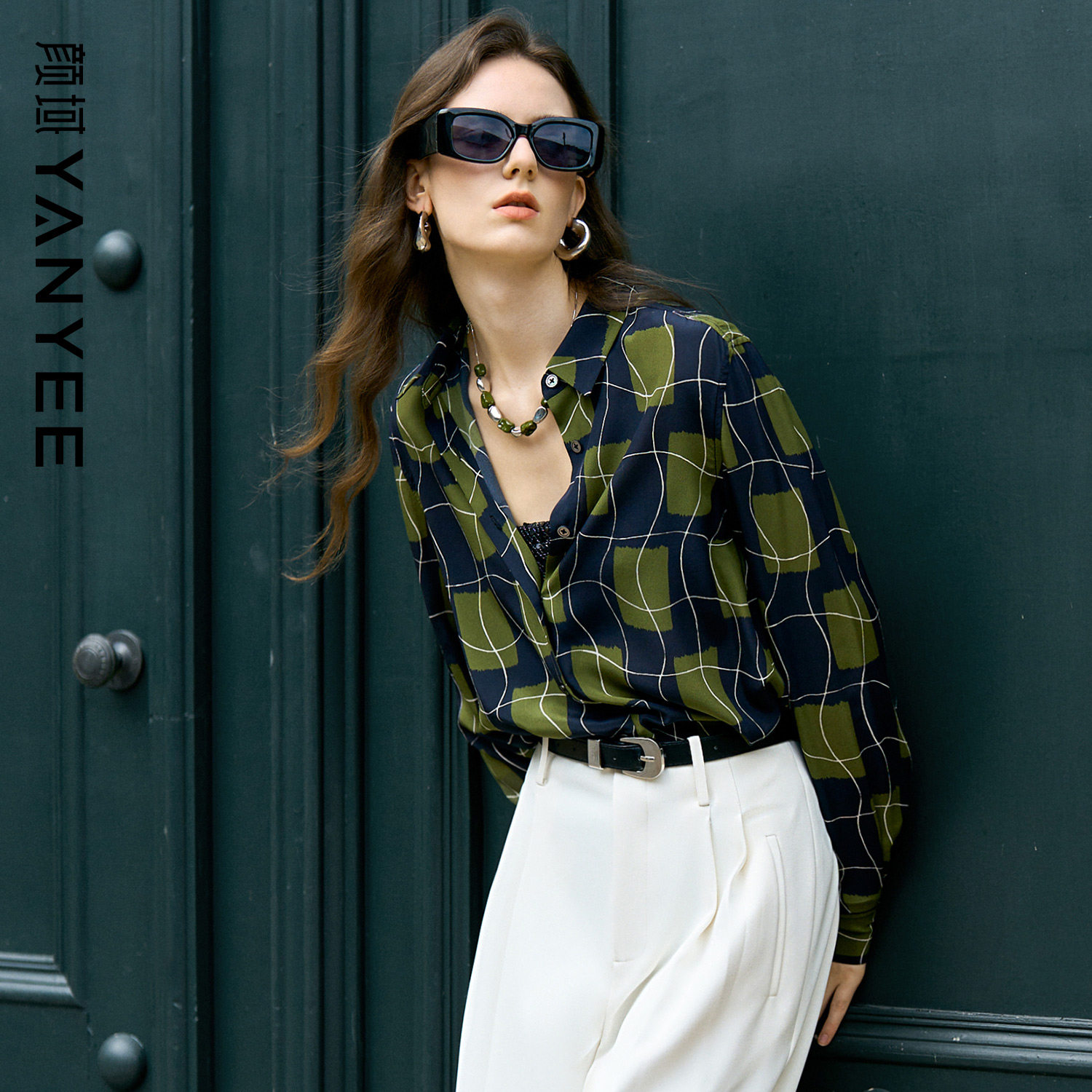 颜域几何格纹职场衬衫