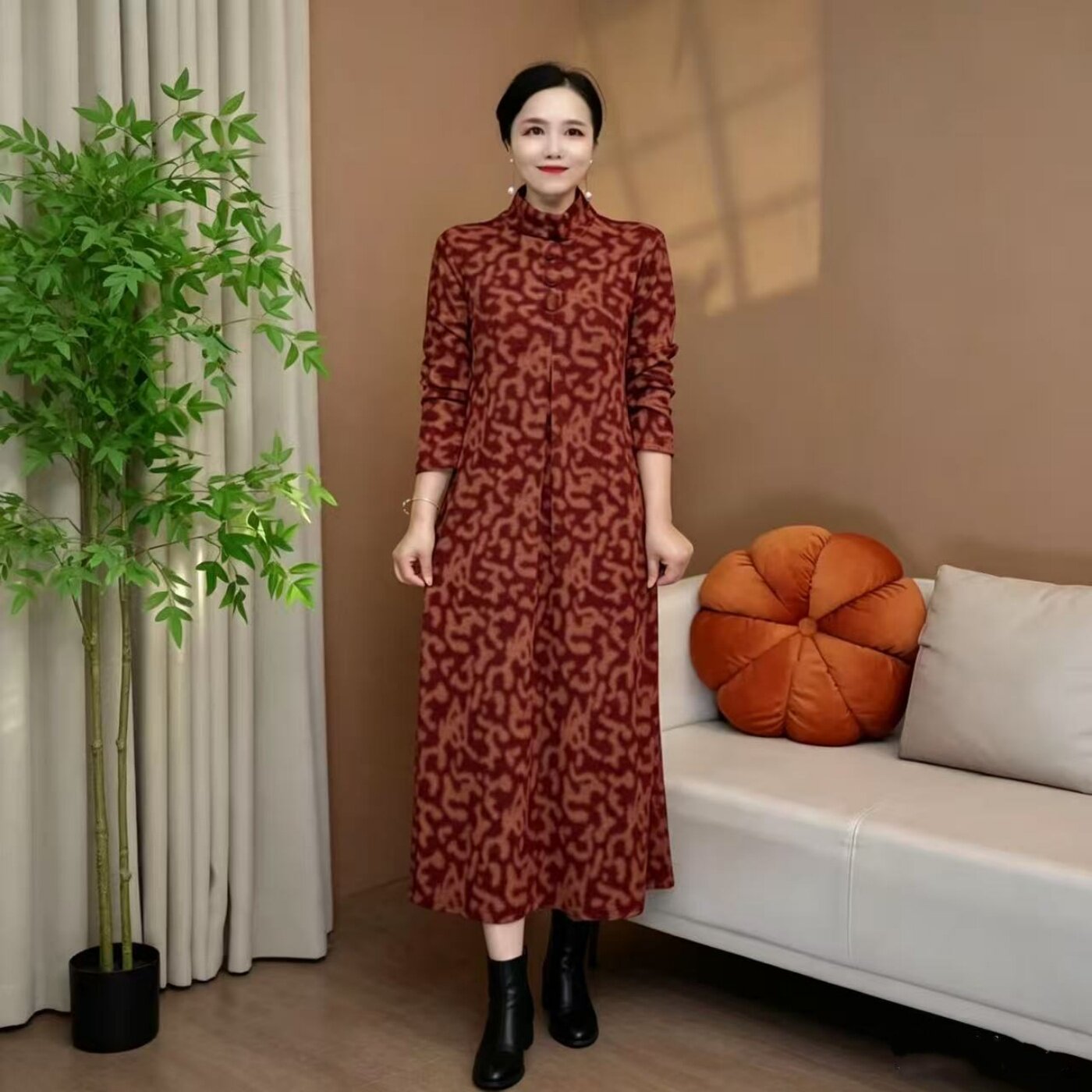 秋冬妈妈装气质半高领长袖连衣裙中老年女装春秋大码显瘦气质长裙
