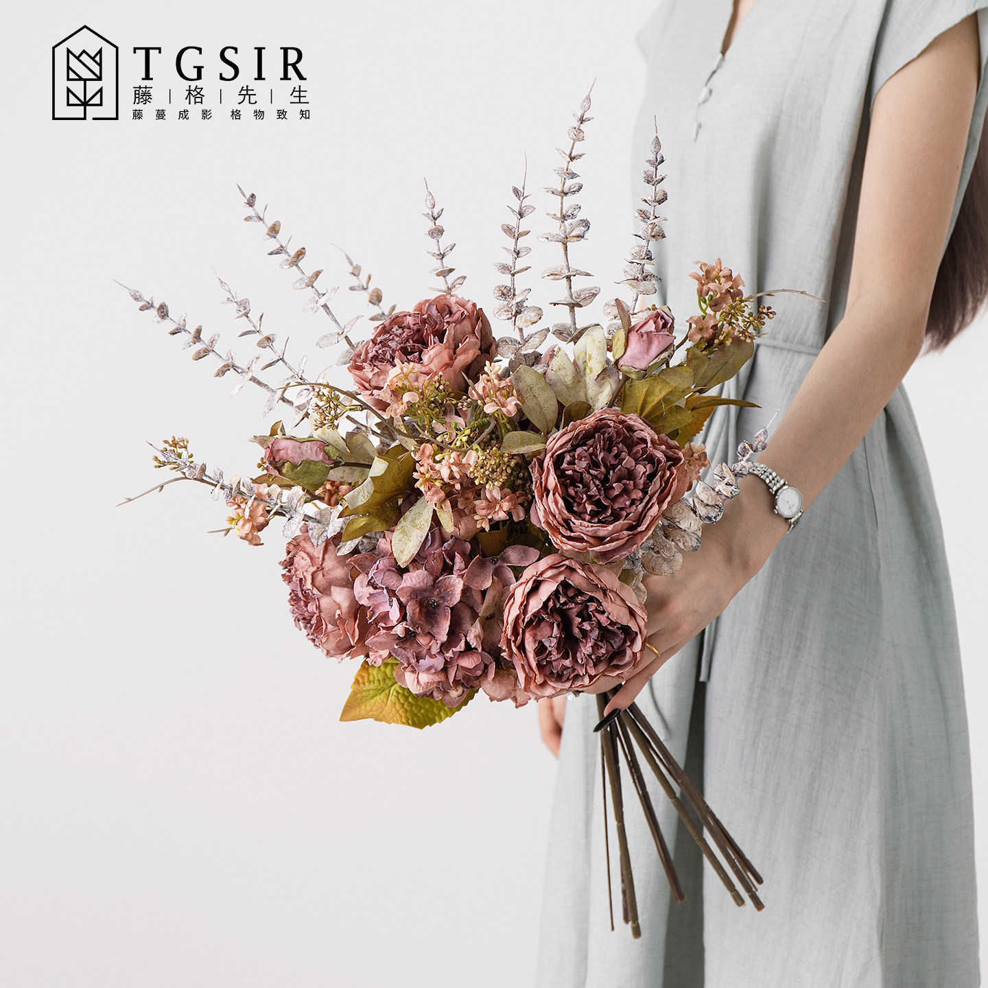 侘寂风仿干花绣球牡丹尤加利叶把束仿真花餐桌插花摆设手捧花假花