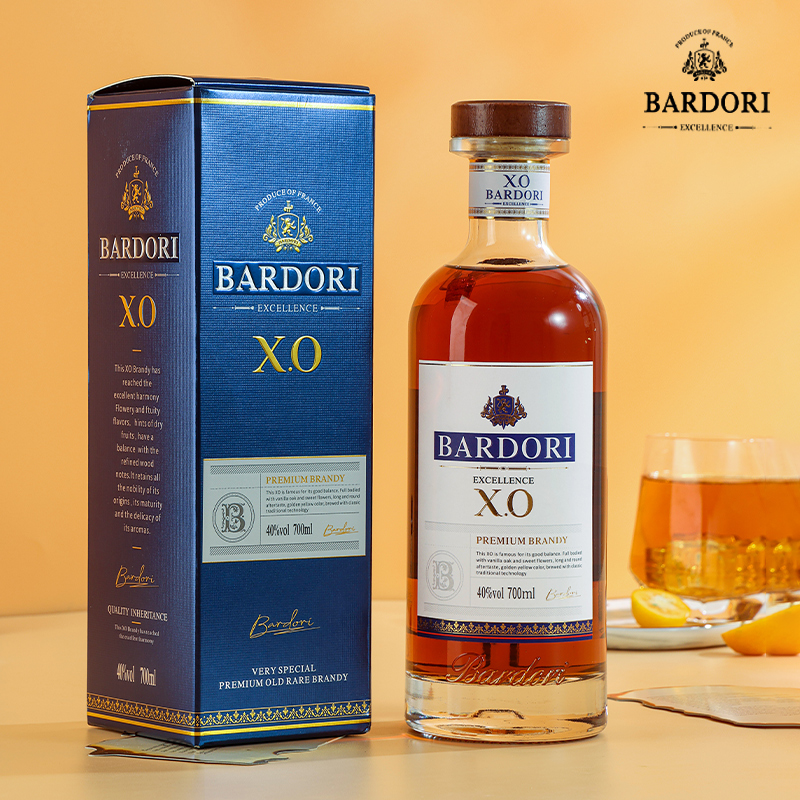 法国原瓶进口正品洋酒XO正品礼盒装 烈酒酒吧俱 乐部鸡尾酒基酒