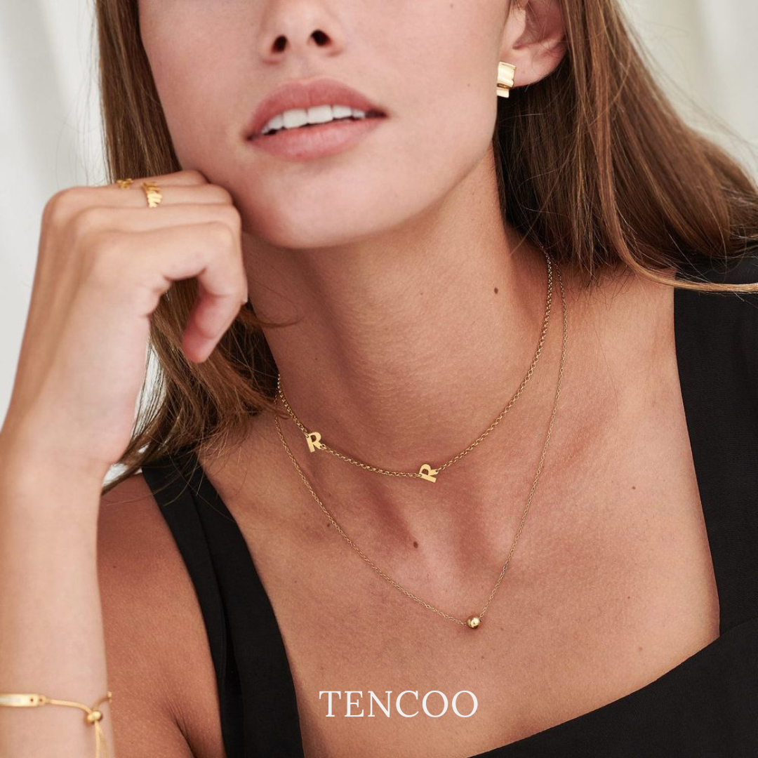 高级感侧边字母项链Tencoo
