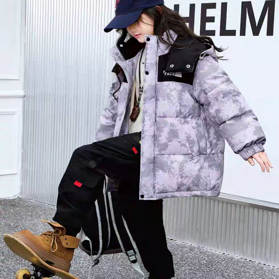 琦毅果6677半九成品 25年男女童同款短面包服羽绒服加工翻新衣壳