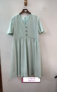 绿色休闲简约连衣裙 96胸 咨询库存下单