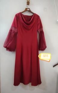 红色休闲简约显瘦连衣裙 86胸 咨询库存下单