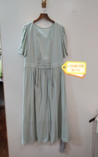 绿色休闲简约连衣裙 100胸 咨询库存下单