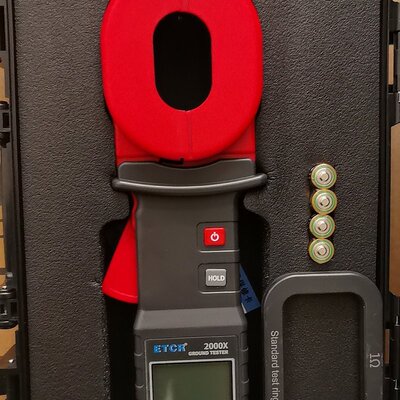 议价铱泰钳形接地电阻测试仪ETCR2000XETCR-2000XETCR2000X2000X