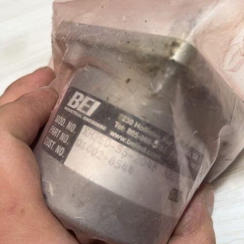 议价BEI编码器XH25D-SS-2048-ZC-28XH25DSS2048ZC28