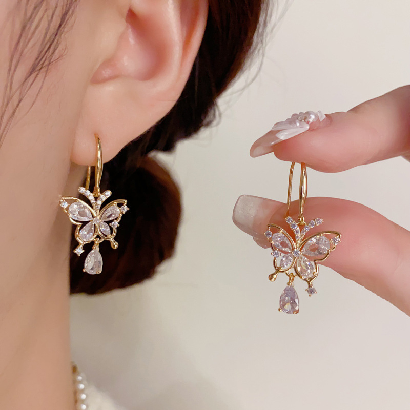 日韩时尚轻奢高级感微镶满钻蝴蝶耳钩个性百搭设计耳环