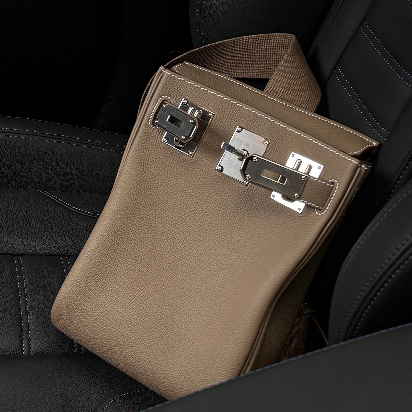 凯莉包纯手工蜡线进口TC牛皮单肩包斜挎包男女通用胸包轻奢挎包