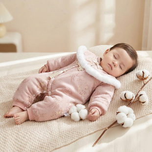 女宝宝冬装新中式婴儿连体衣棉服夹棉加厚披肩哈衣外出拜年服爬服