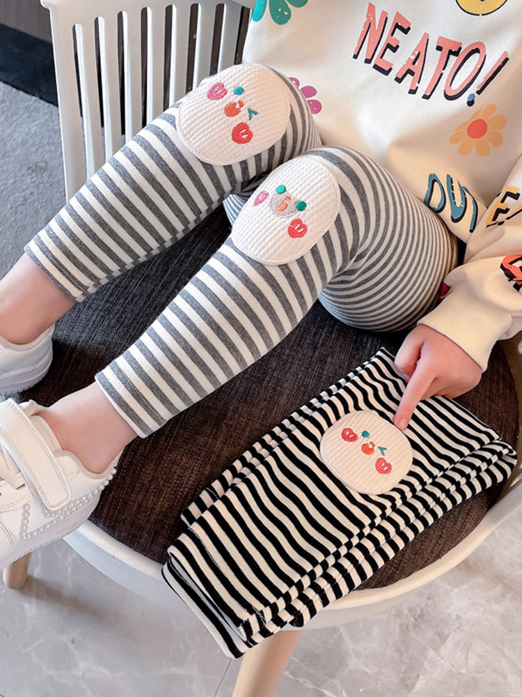 GIRLS LEGGINGS WEAR FOREIGN THIN CHILDRENS AUTUMN STYLE CHILDRENS STRIPED AUTUMN PANTS IN SPRING AND AUTUMN