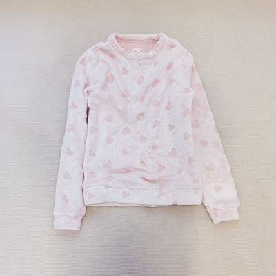 舒适压花珊瑚绒保暖家居服上衣女