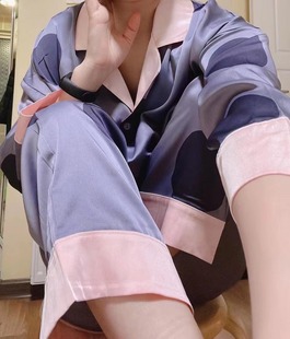官W798 秘密家同款 舒适爽滑缎面印花中长袖 家居服套装