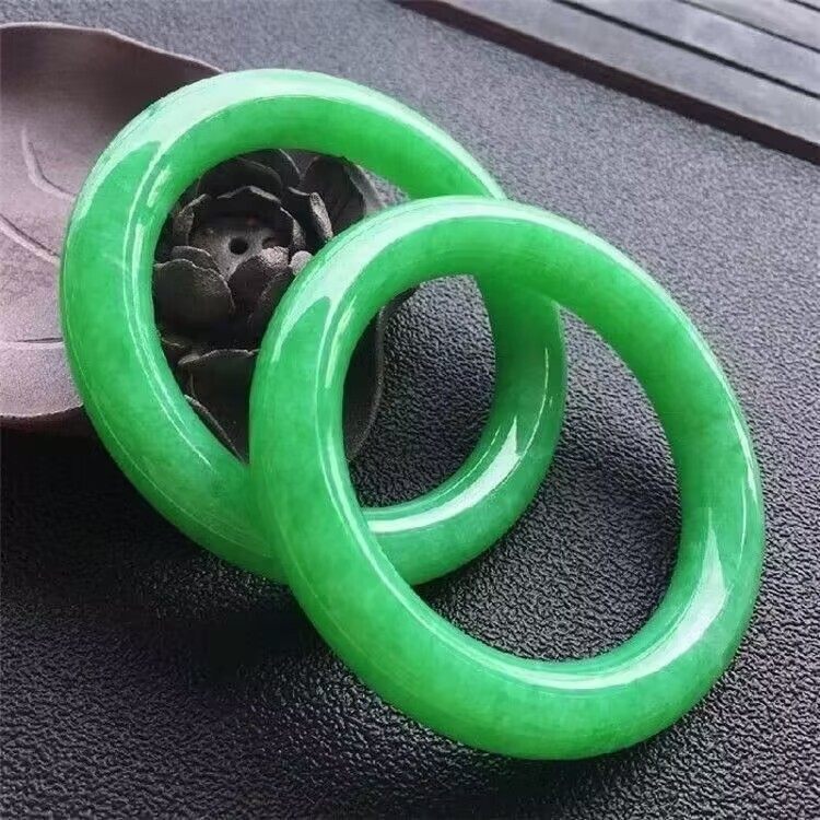 奢华臻品缅甸处理翡翠手镯