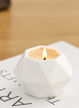 几何魔方陶瓷香薰蜡烛家居创意手工香氛摆件魔方蜡烛装饰品蜡烛