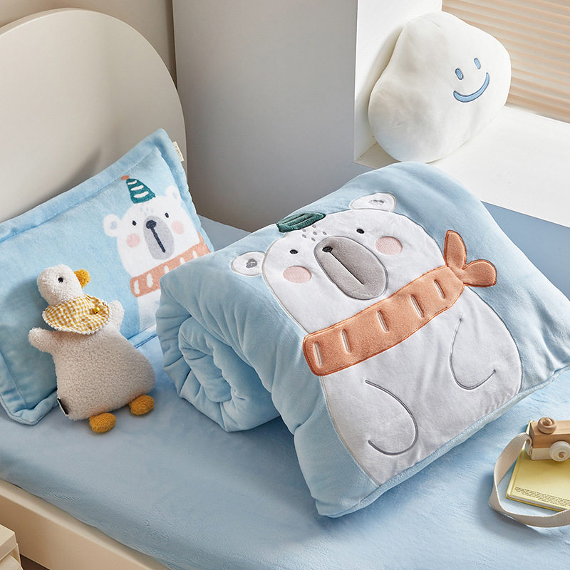 新款A类牛奶绒贴布绣原创卡通儿童套件 幼儿园三件套一件