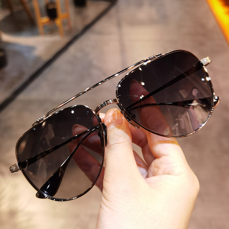 简丹萝心潮百搭新款太阳镜男女时尚复古双梁大框蛤蟆开车专用镜架